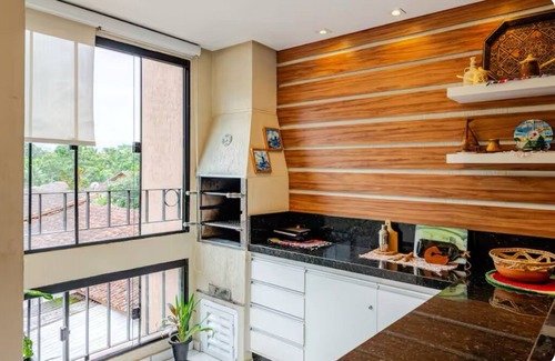 Centro Apartment | Ubatuba Home Apartment with view - center