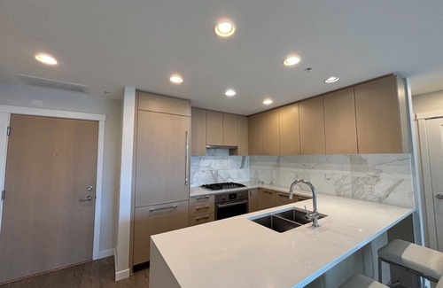 Vancouver Apartment | UBC Beautiful Apartment
