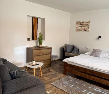Hlohovec Apartment | Ubytování 121 - Hlohovec