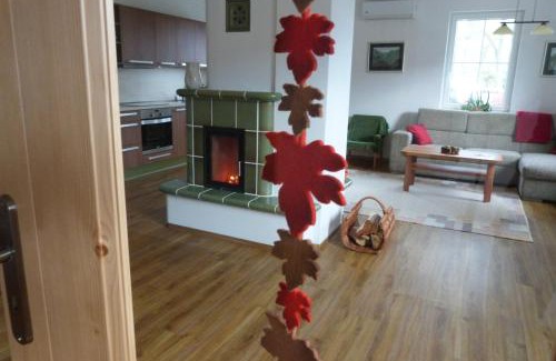 Mokrosuky House | Ubytování u Zámku