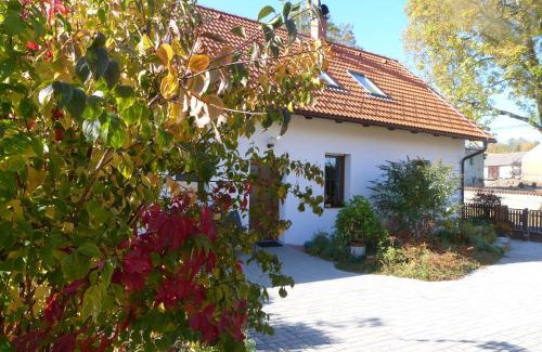 Mokrosuky House | Ubytování u Zámku