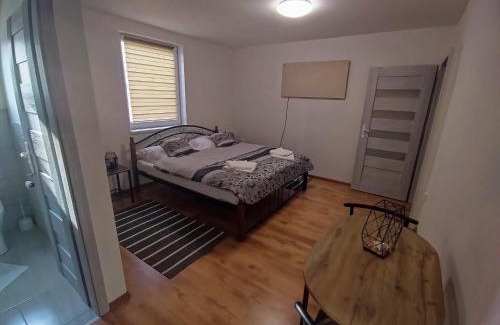 Stropkov Apartment | Ubytovanie s kuchynkou