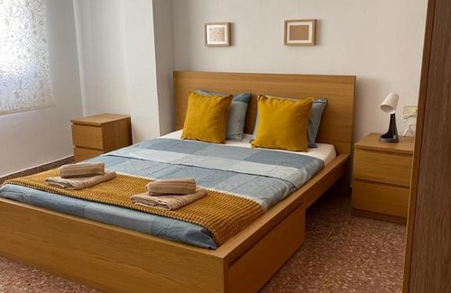 Port de Sagunt Apartment | UIM Mediterraneo Isabel 23 Wifi