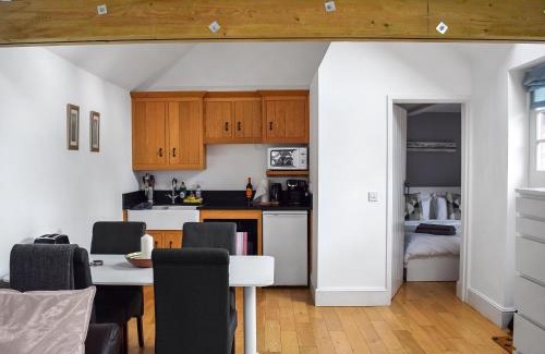Scaynes Hill House | Uk46354 - Old Chimneys Cottage