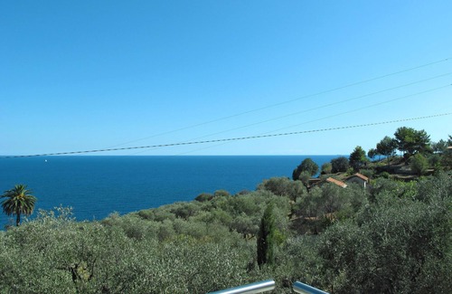 Poggi Apartment | Ulivi sul Mare by Interhome