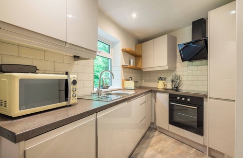 Watermillock Cottage | ULLSWATER VIEW APARTMENT, with a garden in Ullswater