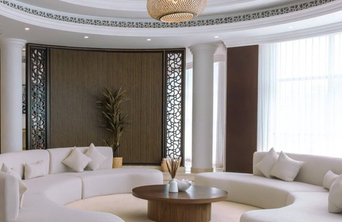 Jumeira 3 Cabin | Ultimate Beachfront Capsule Beds at Kite Beach and Sunset Beach!
