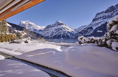 Grindelwald Apartment | Ultimate comfort in the heart of the Swiss Alps with large terrace