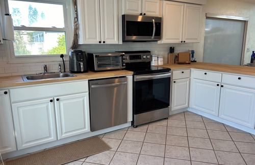 Bethune Beach House | Ultimate Family Beach House w/Pool just steps from the beach & JB's Fish Camp