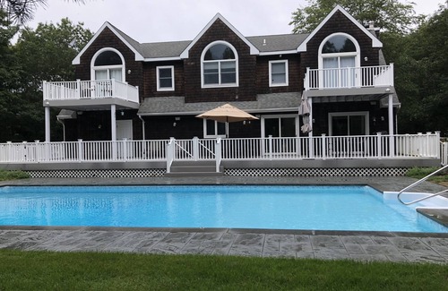East Quogue House | Ultimate Hamptons House for a Private Getaway