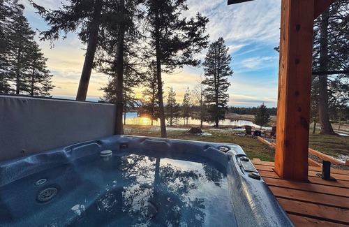 Cariboo Chilcotin Coast Cabin | Ultimate Private Lake Hideaway with Hot Tub