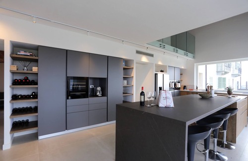 Castagnole delle Lanze Villa | Ultra-luxurious 6-bedroom villa with AC, WiFi in marvelous Piemonte