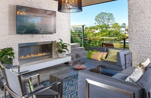 Corona del Mar House | Ultra Luxury Modern Beach Retreat with Private Elevator!!!