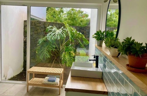 Angra do Heroismo House | Ultra-Private home, tranquil 4-bedroom, 2.5 bathroom house on Terceira Island.