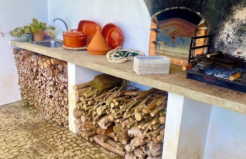 Angra do Heroismo House | Ultra-Private home, tranquil 4-bedroom, 2.5 bathroom house on Terceira Island.
