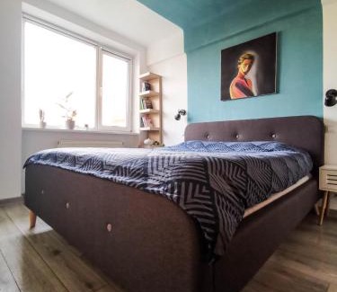 Bacau Apartment | Ultracentral cozy art apartment
