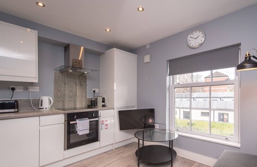 Nottingham City Centre Apartment | Ultraconvenient & Generous 2bed apt w/parking