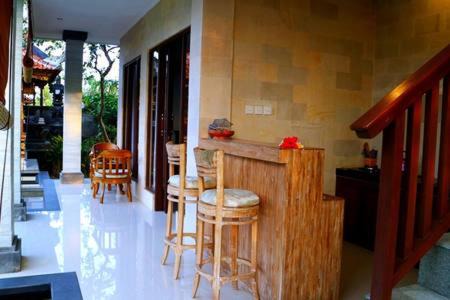 Kedewatan House | Uma Kaya