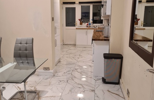 Canning Town North House | Umbrella Properties London Excel