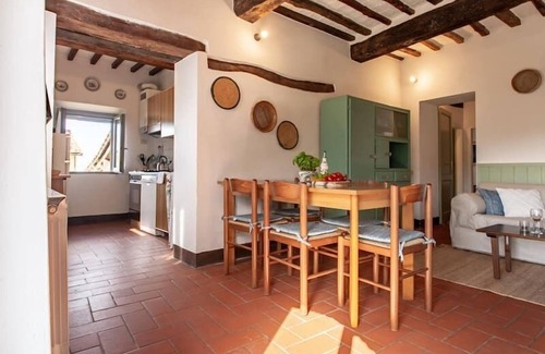 Castiglione del Lago Apartment | Umbria apartment rental