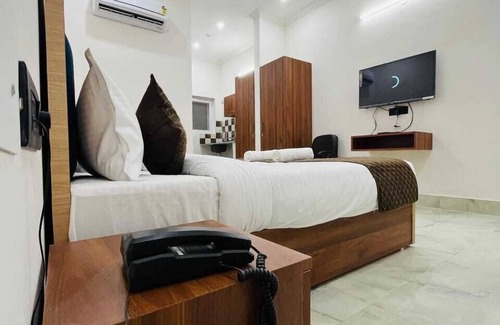 Gurugram Bed & Breakfast | UMRA