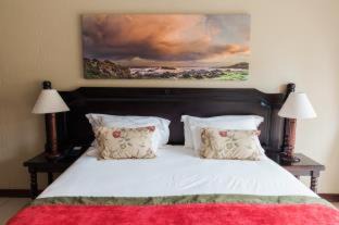 Umtentweni Hotel | Umthunzi Hotel and Conference