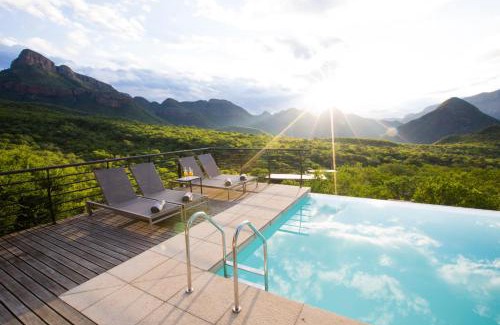 Hoedspruit House | umVangati House