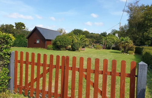 Loctudy House | Un Coin de Paradis sur 1000 m² de Terrain Clos et Arboré, à 800 m de la Plage !