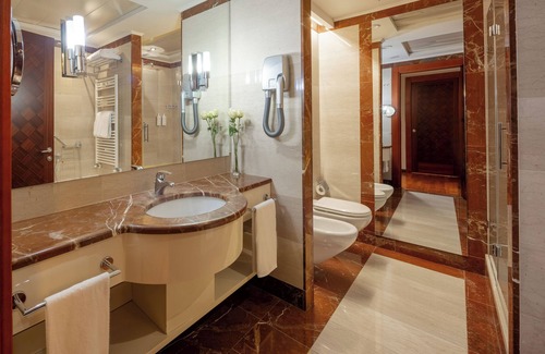 Pero Hotel | UNA Hotels Expo Fiera Milano