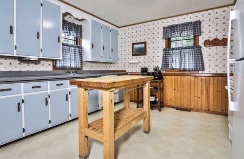 St Germain Cabin | Uncle Bill's is a perfect spot!