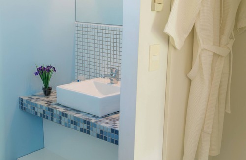 Chihuahua Hotel | Undarius Hotel - Clothing Optional Hotel Exclusively for Gay Men