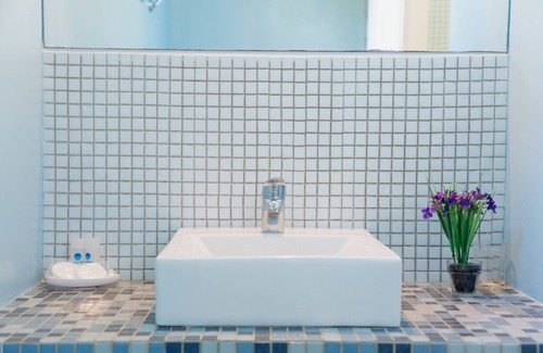 Chihuahua Hotel | Undarius Hotel - Clothing Optional Hotel Exclusively for Gay Men