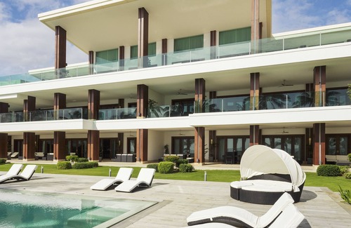 Manoc-Manoc Apartment | Under the Stars Luxury Apartments