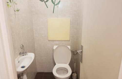 Noisy-le-Grand House | une chambre privee entre paris et disneyland