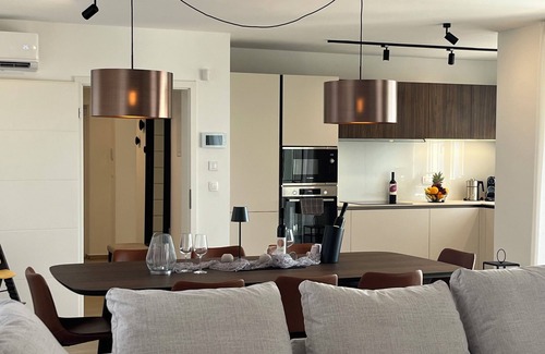 Brnobici Villa | Unforgettable family moments & magical sunsets with breathtaking panoramic view