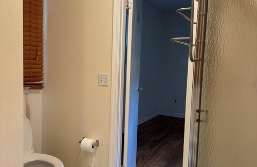 Amagansett North House | Unfurnished Hamptons home 3 min walk to beach