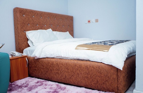 Nungua Hotel | Unicymos Hotel