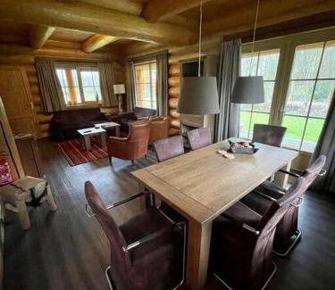 Linde Villa | Unieke houten villa met SAUNA in Twente - 6p