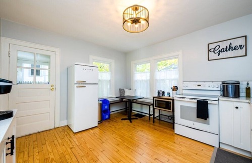New Buffalo House | Union Pier Charmer Close To Association Beach and Downtown!
