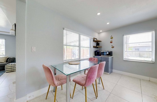 Little Ranches House | Unique 2 House Rental: 3 Mi to Beach & Boardwalk