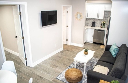 Ybor City Apartment | Unique and quiet unit with 2 bedroom and 1 bath in the heart of Ybor city area
