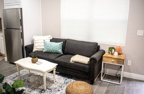 Ybor City Apartment | Unique and quiet unit with 2 bedroom and 1 bath in the heart of Ybor city area