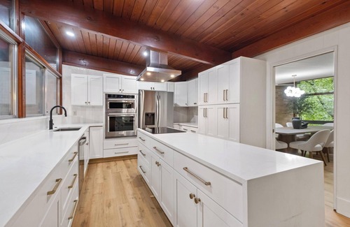 Weirton House | Unique and Secluded Country Estate near Pittsburgh