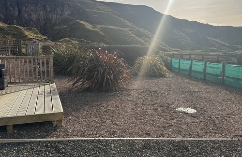 Ballycastle Cottage | Unique beachfront cottage retreat in Ballintoy Harbour, sleeps 7-8, dog friendly