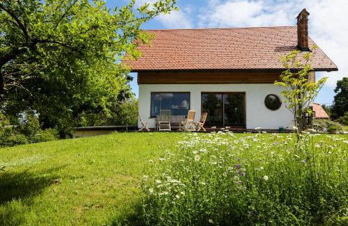 Predjama House | Unique Cottage House With Panoramic View On Ravnik