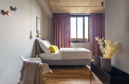 Leverkusen Apartment | Unique cozy studio in Leverkusen