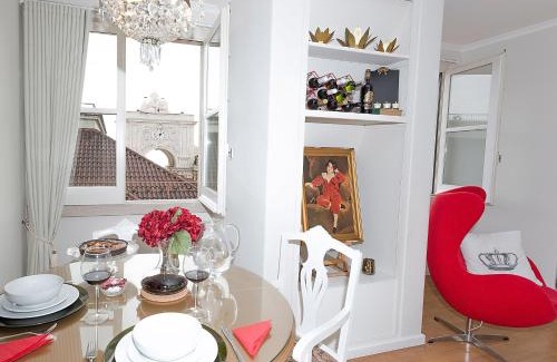 Santa Maria Maior Apartment | Unique Design Apartments
