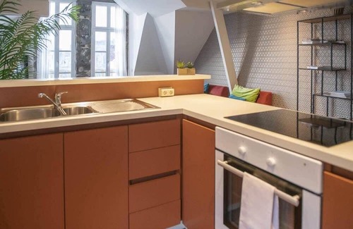 Ghent City Centre Apartment | Unique Duplex with Urban Terrace