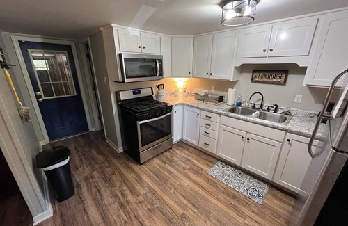 Mason House | Unique family friendly 2-bedroom house in Mason Tn