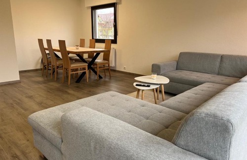 Trossingen Apartment | Unique: Geräumige 4 Zimmerwohnung in Trossingen
